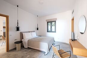 Margo Beach Hotel