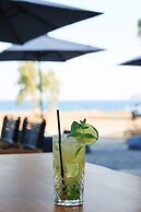 Margo Beach Hotel