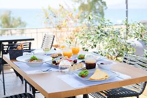 Margo Beach Hotel