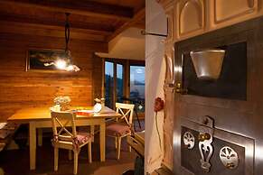 Chalet Podgorje With Pool