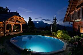 Chalet Podgorje With Pool