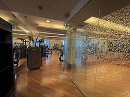Spacious Studio Partial Burjview at The Address Dubai Mall