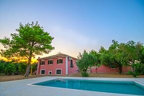 Doliva Estate