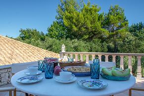 Doliva Estate