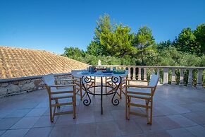 Doliva Estate