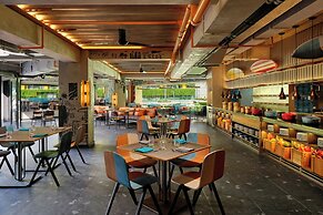 Aloft by Marriott Bali Kuta at Beachwalk