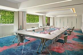 Aloft by Marriott Bali Kuta at Beachwalk