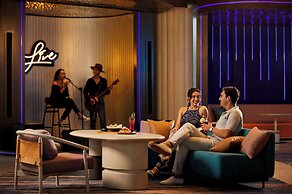 Aloft by Marriott Bali Kuta at Beachwalk