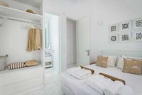Seashore Villa