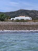 Seashore Villa