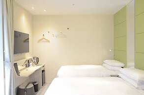 Royal Jade Boutique Hotel