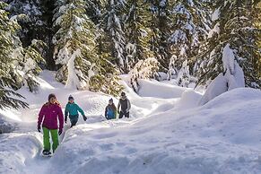 Fairmont Chateau Whistler Gold Experience