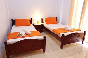 Stunning 2-bed Apartment in Sarandë