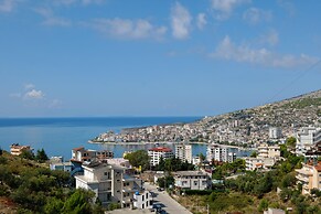 Stunning 2-bed Apartment in Sarandë