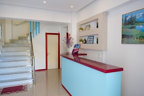 Stunning 2-bed Apartment in Sarandë