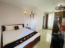 Phuong Dung Hotel