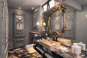 Arte By Thomas Chan