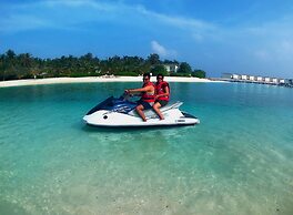 Adroit Beach Inn