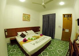 Adroit Beach Inn