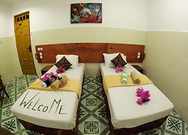 Adroit Beach Inn