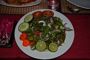 Adroit Beach Inn