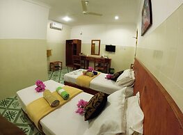 Adroit Beach Inn
