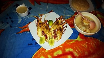 Adroit Beach Inn