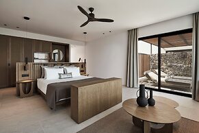 The Olivar Suites