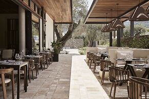 The Olivar Suites