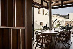 The Olivar Suites