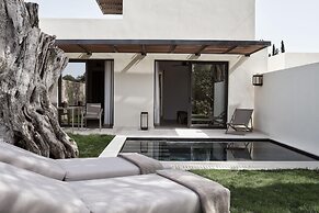 The Olivar Suites