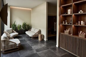 The Olivar Suites