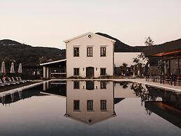 The Olivar Suites