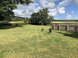 Darris Farmhouse