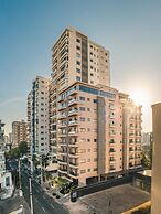 Regatta Living Hotel