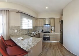 Regatta Living Hotel