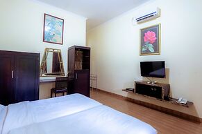 Hotel Mahkota Plengkung