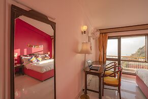 goSTOPS Mussoorie, Picture Palace