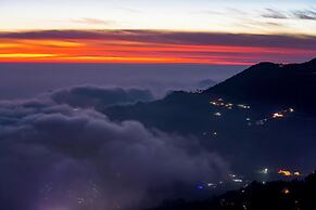 goSTOPS Mussoorie, Picture Palace