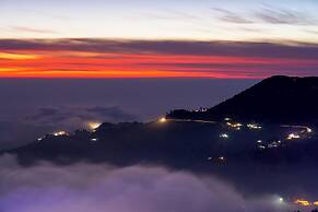 goSTOPS Mussoorie, Picture Palace