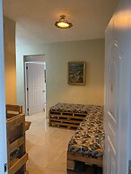 Quiet Studio - Apartment 4 in Villa Coconut