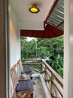 Quiet Studio - Apartment 4 in Villa Coconut