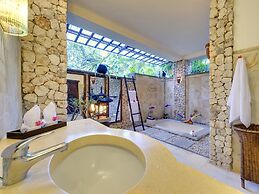 Sungai Tinggi Beach Villa