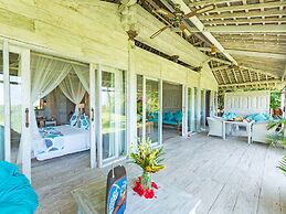 Sungai Tinggi Beach Villa