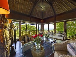 Sungai Tinggi Beach Villa