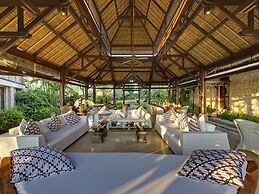Sungai Tinggi Beach Villa