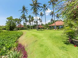 Sungai Tinggi Beach Villa