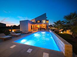 Villa Petra