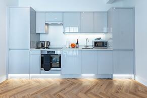 Celador Apartments - Wellington House