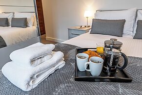 Celador Apartments - Wellington House